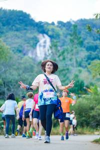 BIB: 8011
                            <button type="button" onclick="openModal(18880262)" class="btn btn-primary btn-sm float-right btn-popup" data-toggle="modal" data-target=".modal-high-quality">
                        <i class="fas fa-shopping-cart"></i> Add to Cart
                    </button>
                                            <button type="button" onclick="isThisMe(18880262, true)" class="btn btn-success btn-sm float-right btn-popup btn-isme hidden" data-toggle="tooltip" data-placement="bottom" title="นี่คือรูปของคุณใช่ไหม คลิกที่นี่เพื่อเอาเข้าอัลบั้ม">
                        <i class="fas fa-plus"></i> Add to album
                    </button>
                    <button type="button" onclick="isThisMe(18880262, false)" class="btn btn-warning btn-sm float-right btn-popup btn-isnotme hidden">
                        <i class="fas fa-ban"></i> Remove from album
                    </button>